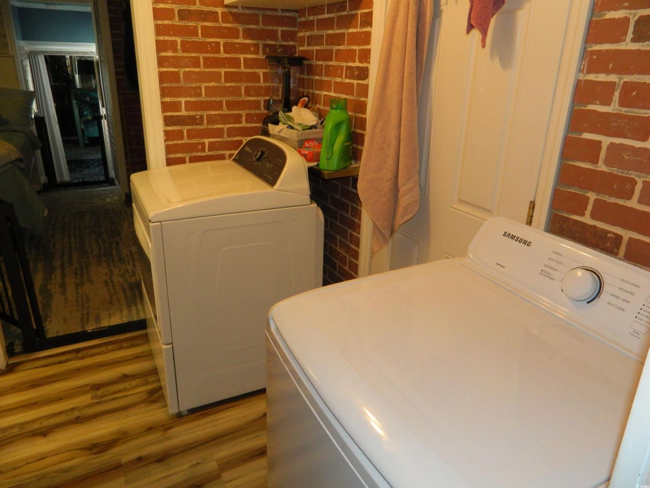 2732 Libra Dr. Photo 9