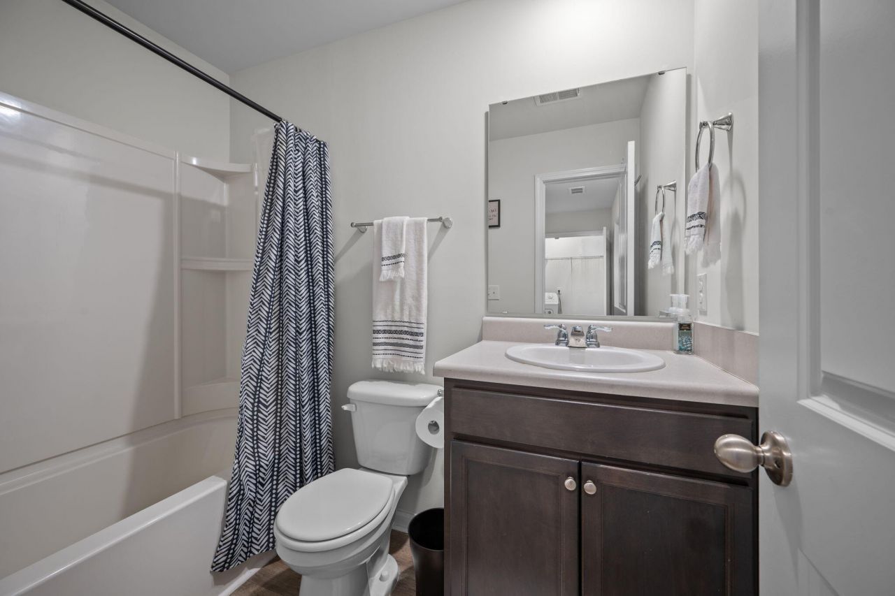 685 Hilchot Drive Photo 10