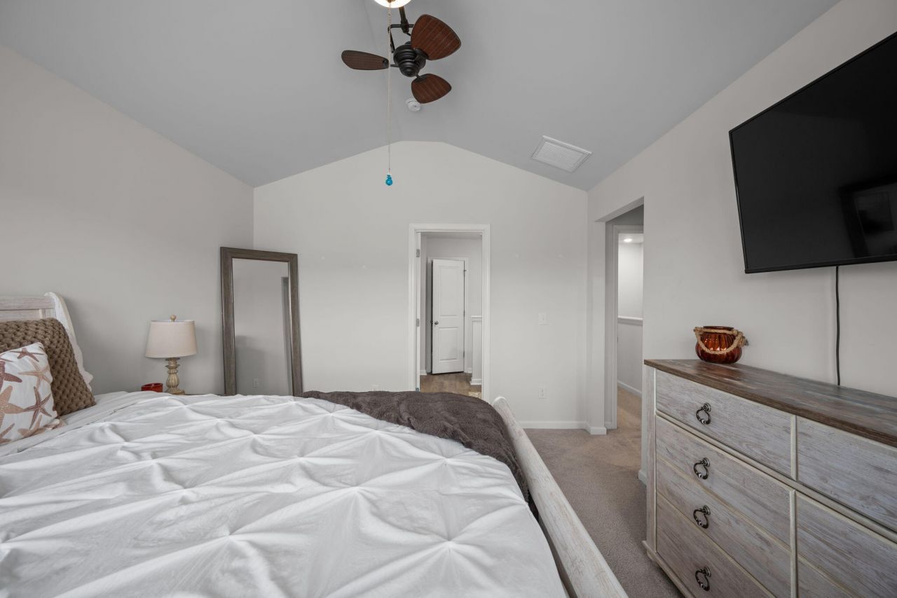 685 Hilchot Drive Photo 15