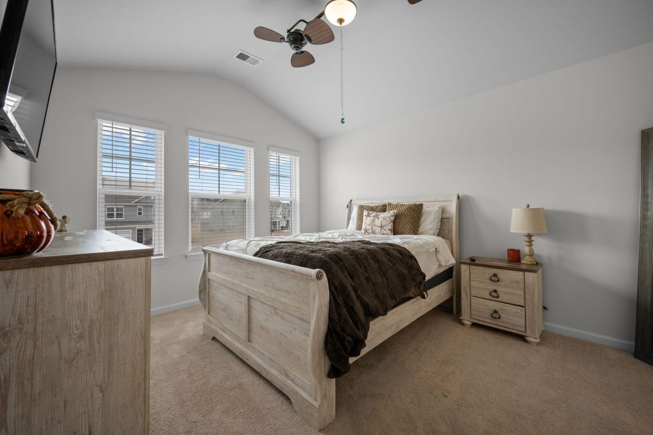 685 Hilchot Drive Photo 19