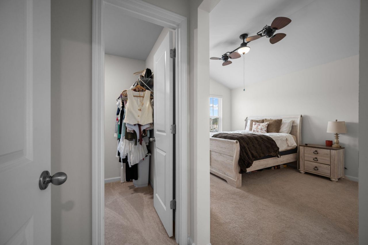 685 Hilchot Drive Photo 22