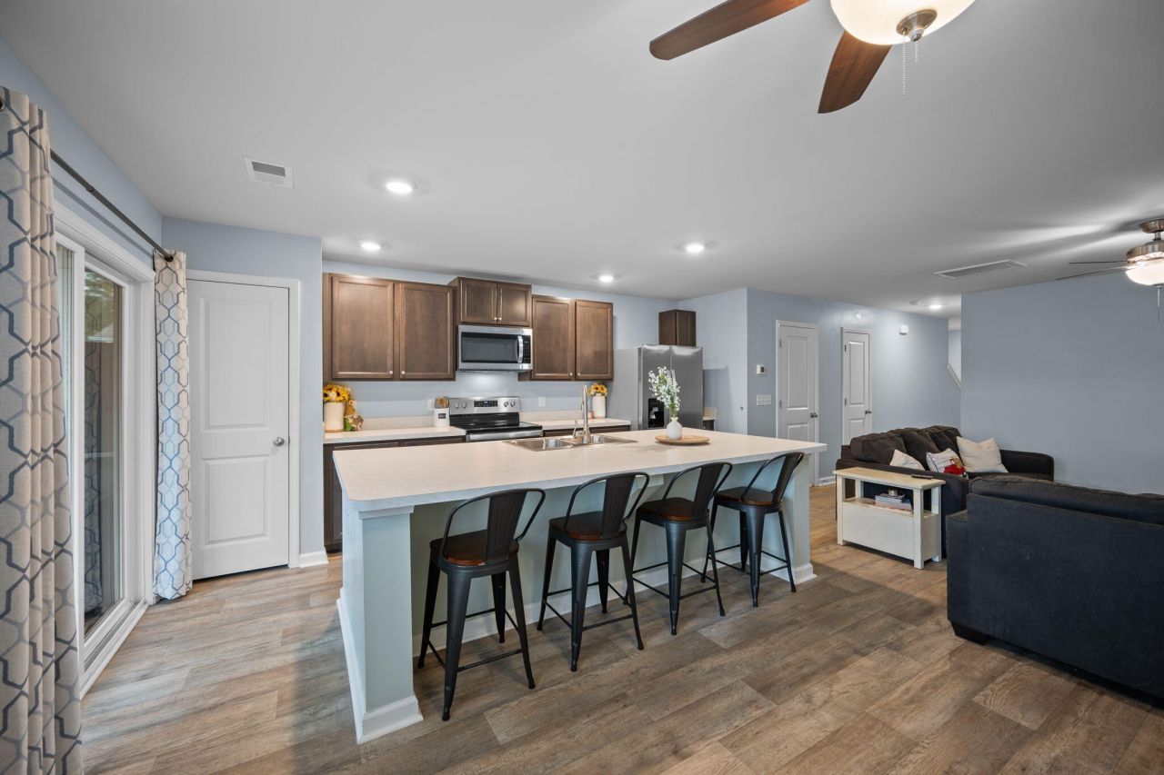 685 Hilchot Drive Photo 25