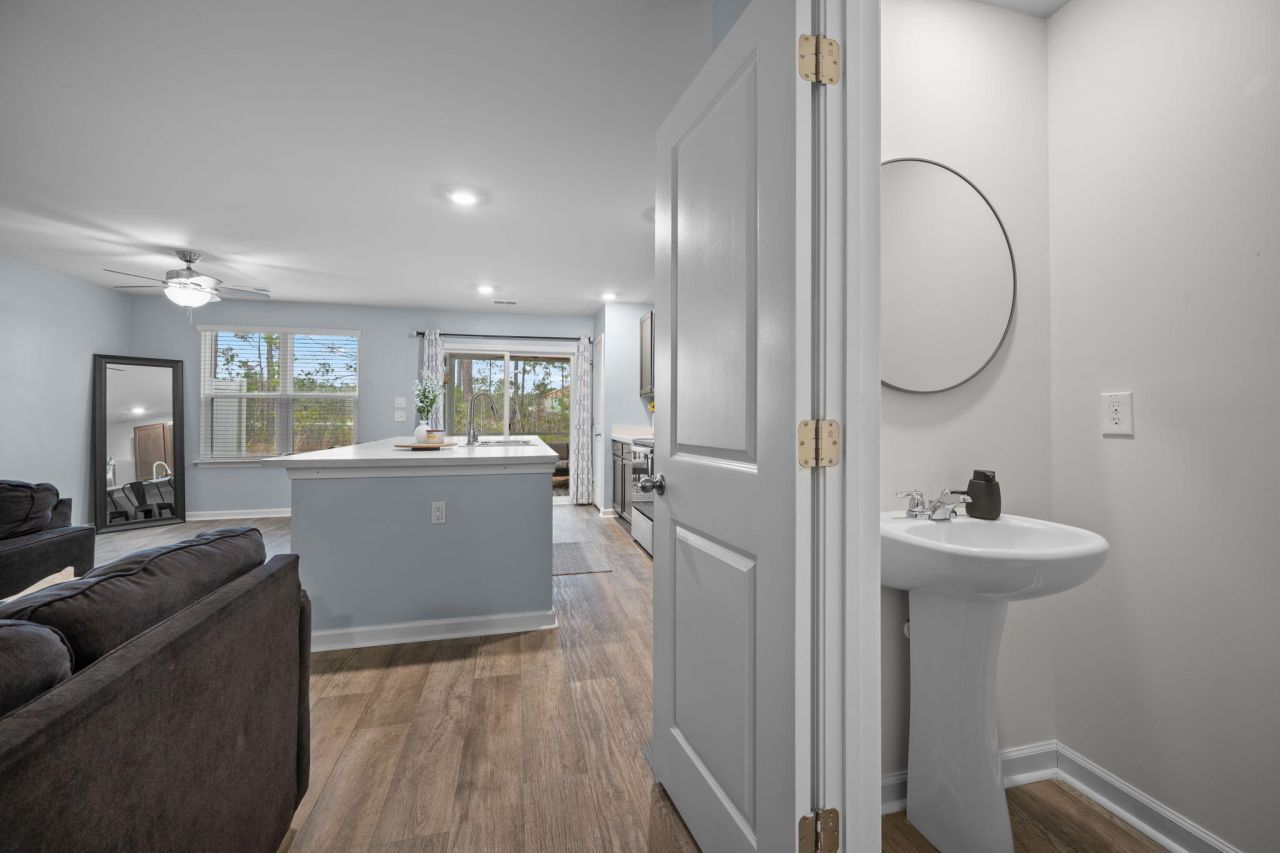 685 Hilchot Drive Photo 27