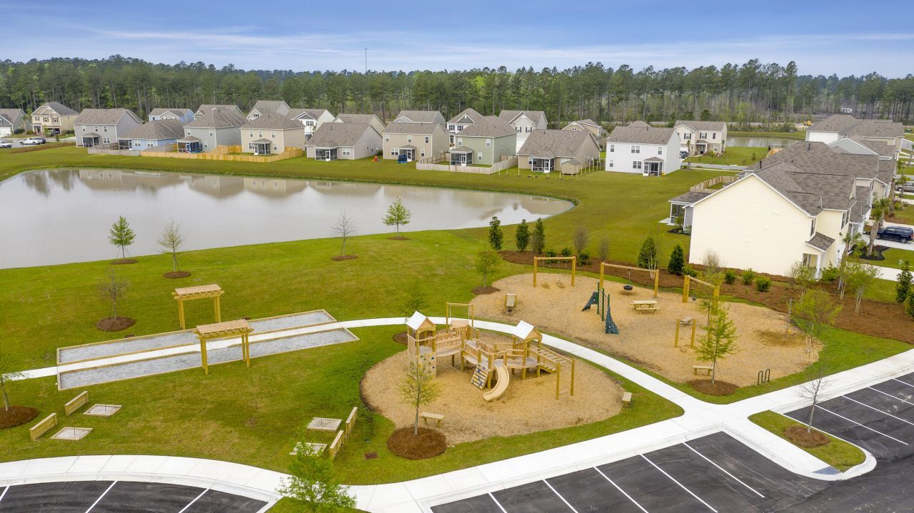 685 Hilchot Drive Photo 36