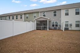 685 Hilchot Drive photo 4