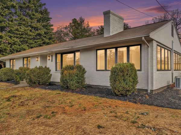 5401 Warwood DR, Roanoke, VA 24018