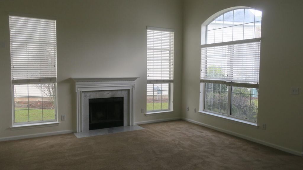 2180 Andover Way Photo 10