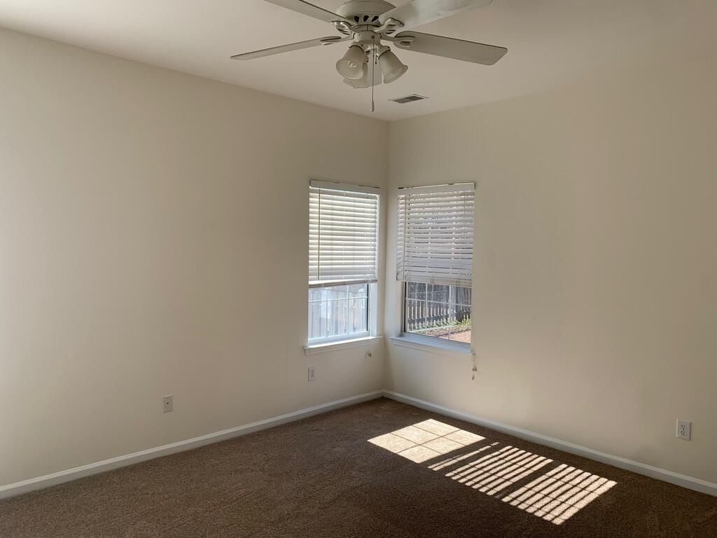 2180 Andover Way Photo 14