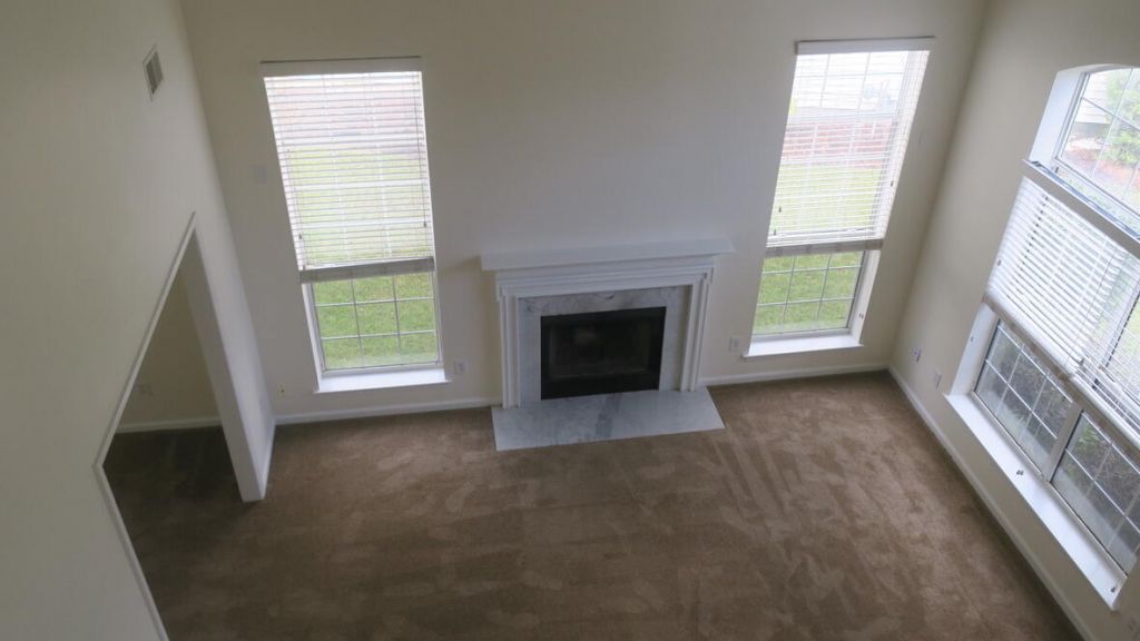 2180 Andover Way Photo 9