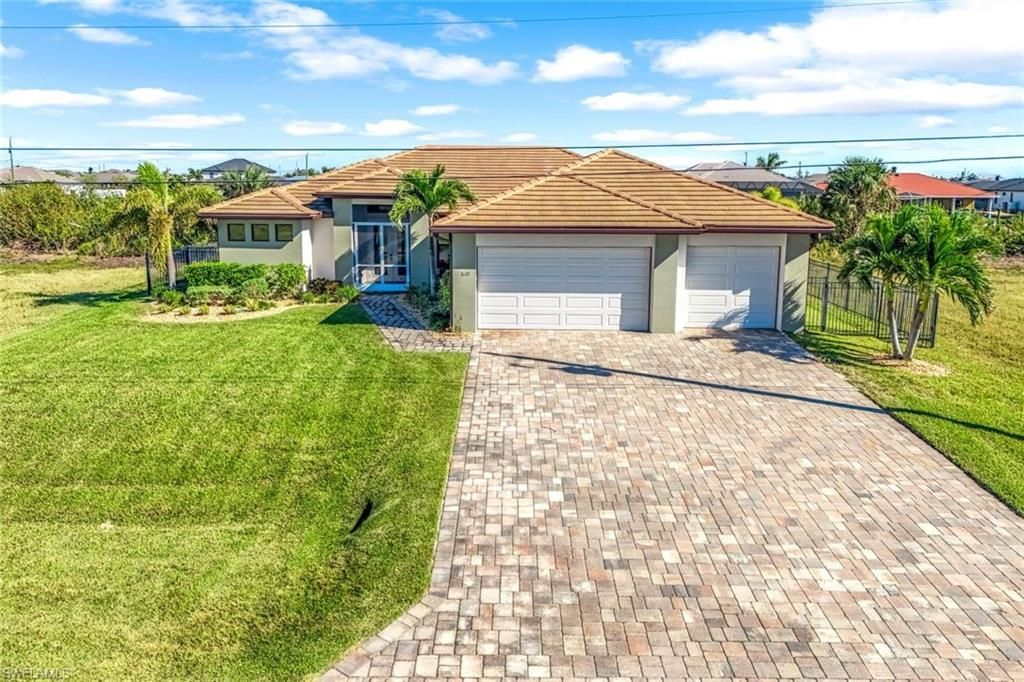1221 NW 35th Ave, Cape Coral, FL 33993 Photo