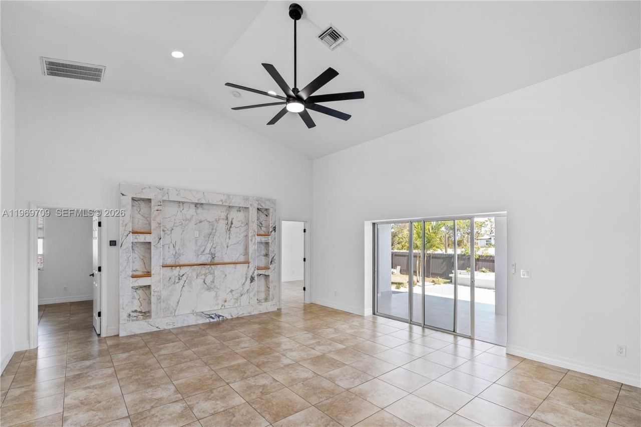 401 NW 27th Ave, Cape Coral, FL 33993 Photo