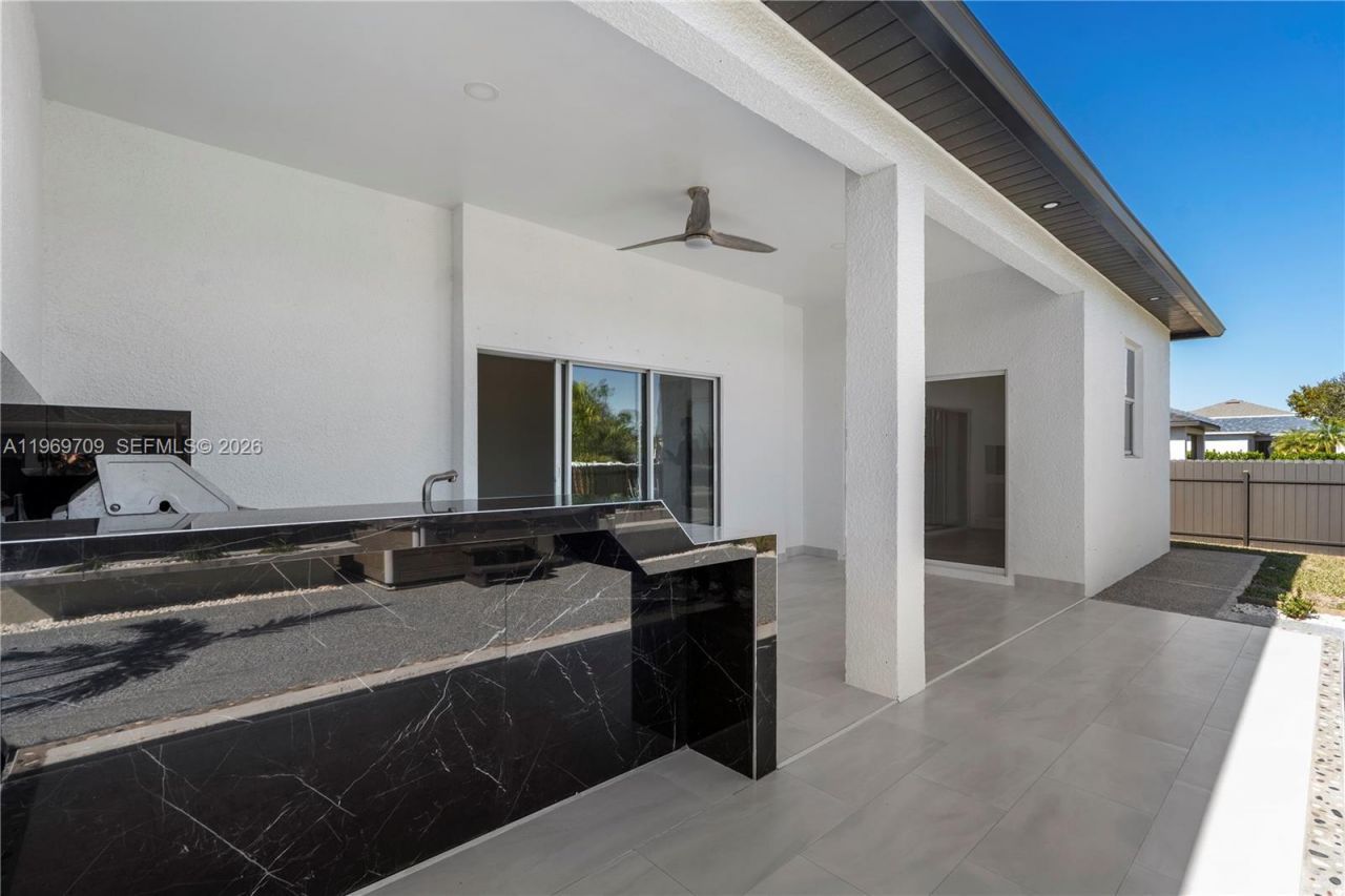 401 NW 27th Ave, Cape Coral, FL 33993 Photo