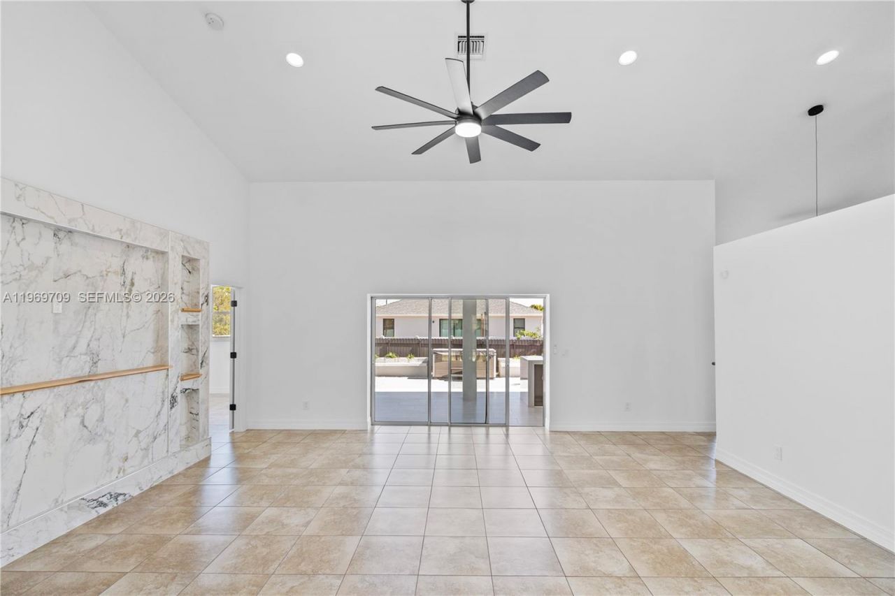 401 NW 27th Ave, Cape Coral, FL 33993 Photo