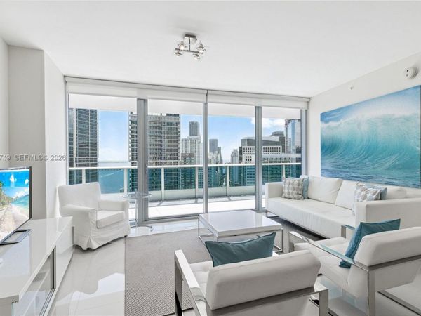 200 Biscayne Boulevard Way, Unit 4304, Miami, FL 33131