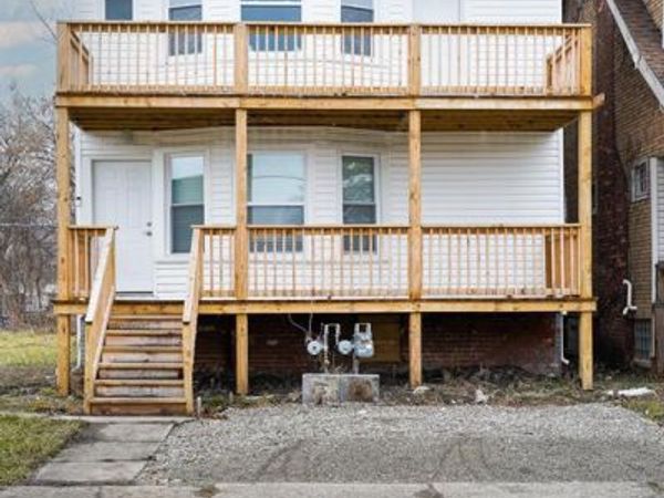 709 Ashland Street, Detroit, MI 48215