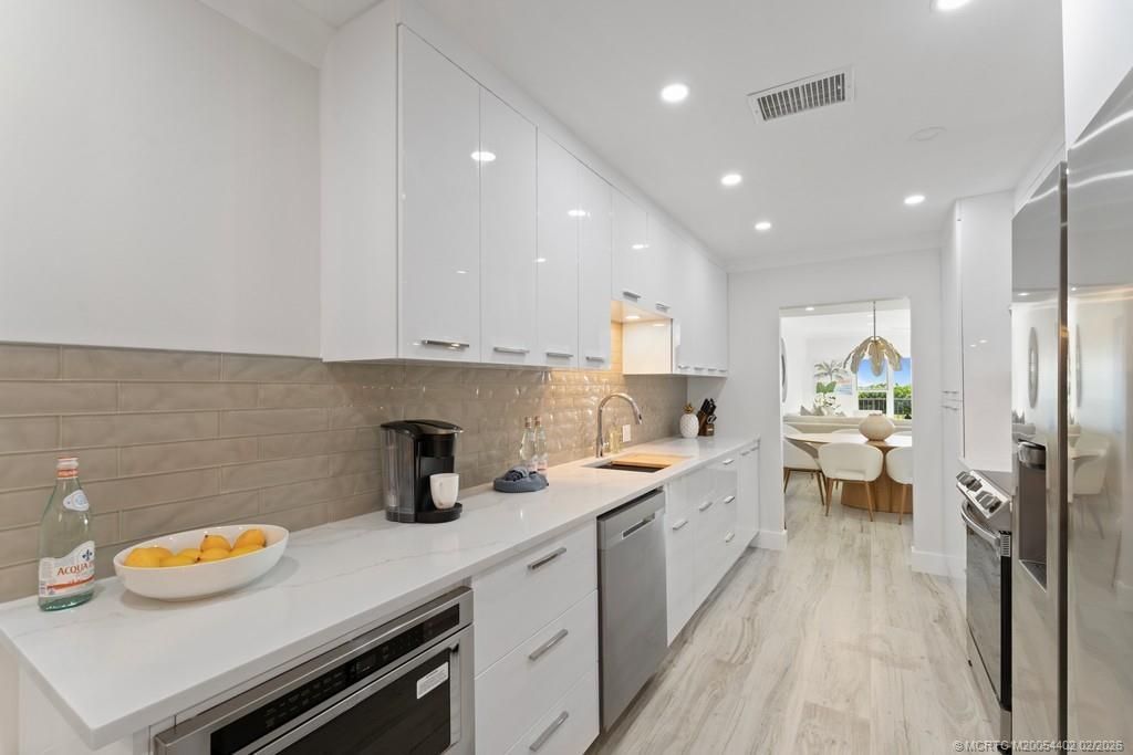 2051 NE Ocean Boulevard, Unit C13, Stuart, FL 34996 Photo