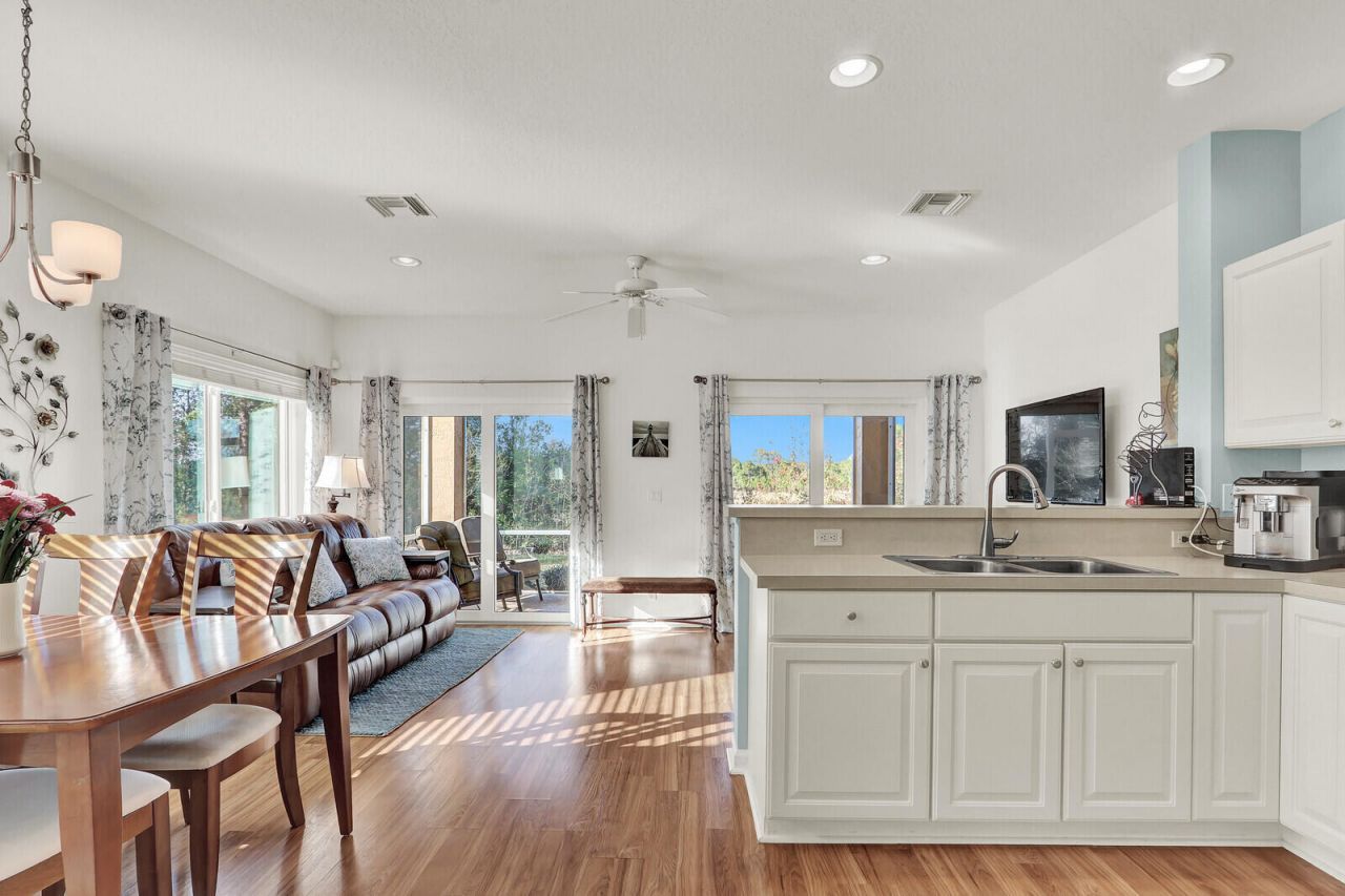 8266 Mulligan Circle, Unit 2611, Port Saint Lucie, FL 34986 Photo