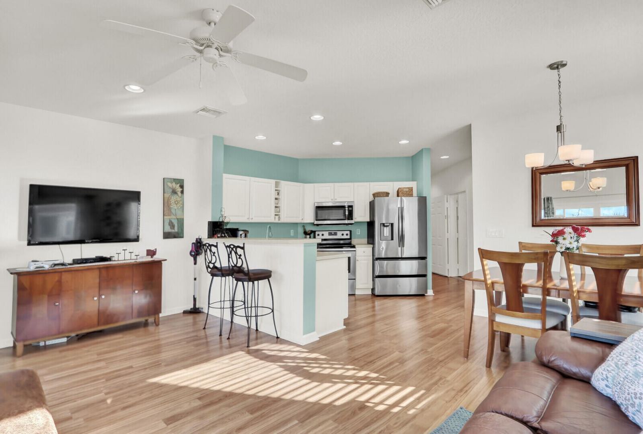 8266 Mulligan Circle, Unit 2611, Port Saint Lucie, FL 34986 Photo