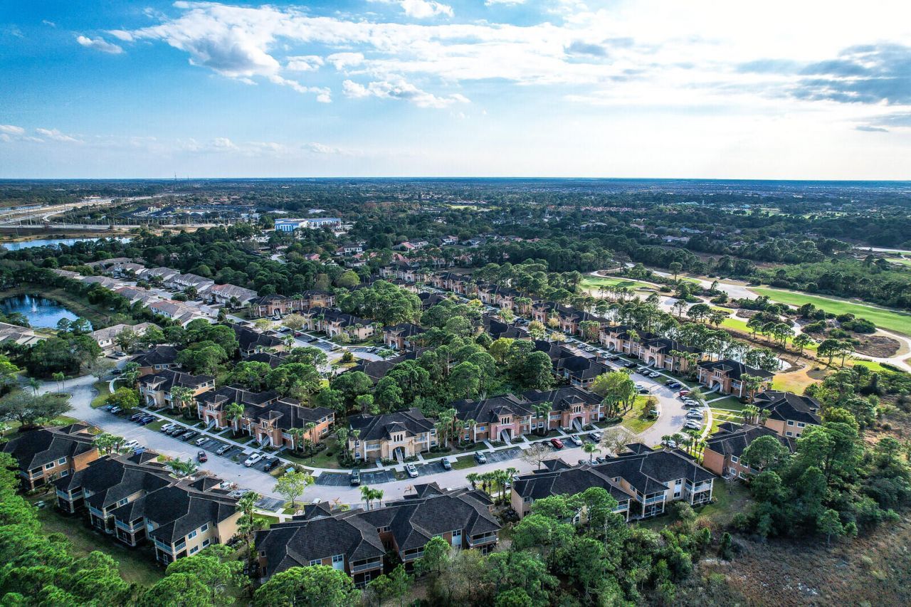 8266 Mulligan Circle, Unit 2611, Port Saint Lucie, FL 34986 Photo