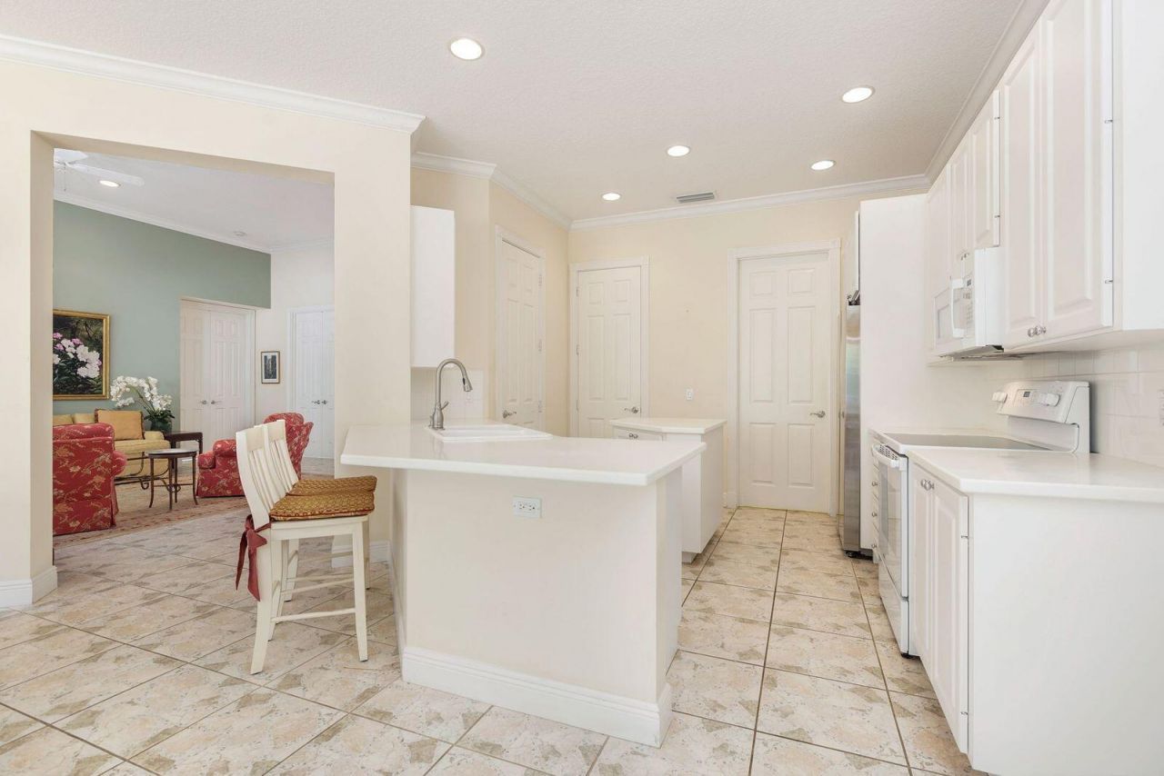 1910 Breakers Pointe Way, West Palm Beach, FL 33411 Photo