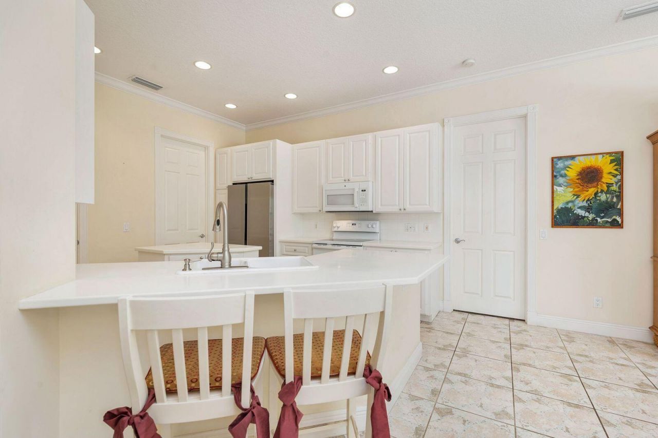 1910 Breakers Pointe Way, West Palm Beach, FL 33411 Photo