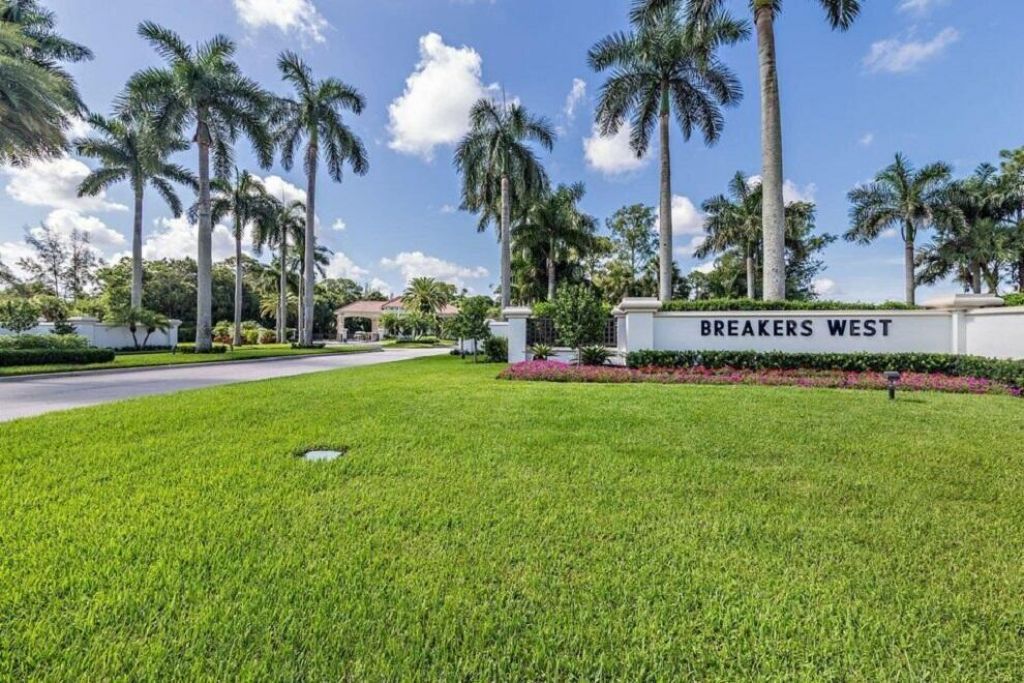 1910 Breakers Pointe Way, West Palm Beach, FL 33411 Photo
