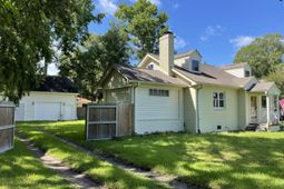 1713 Mchenry Avenue photo 4