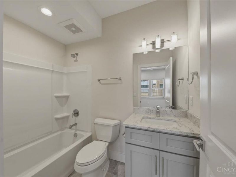 3908 Edwards Road, Unit C, Cincinnati, OH 45209 Photo 11