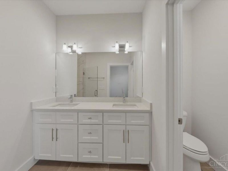 3908 Edwards Road, Unit C, Cincinnati, OH 45209 Photo 42