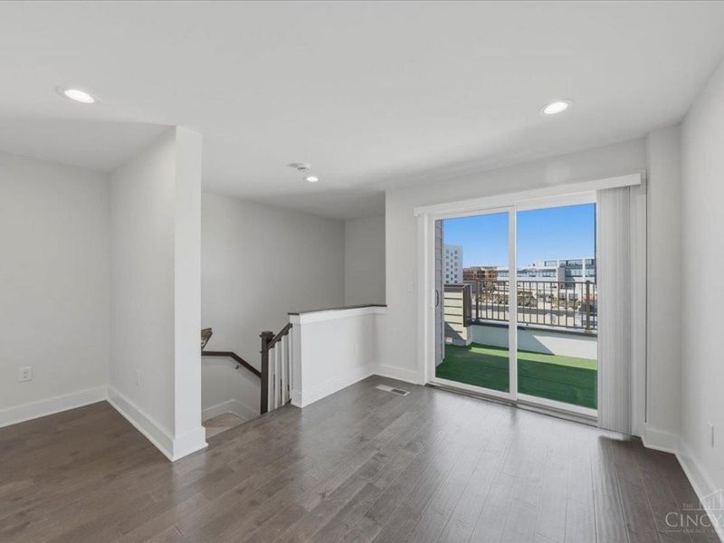 3908 Edwards Road, Unit C, Cincinnati, OH 45209 Photo 46