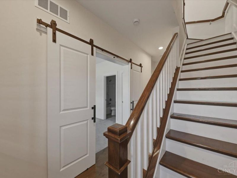 3908 Edwards Road, Unit C, Cincinnati, OH 45209 Photo 6