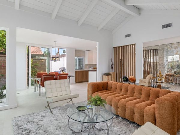 2545 S Gene Autry Trail, Unit E, Palm Springs, CA 92264