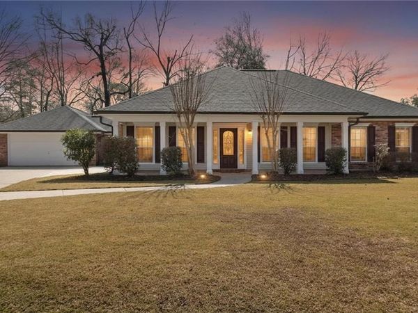 30 WINGATE Court, Mandeville, LA 70448