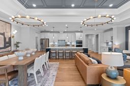 2529 Spring Rise Dr photo 4