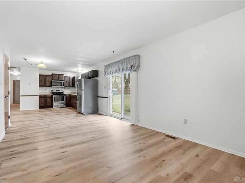 3054 Maginn Drive, Beavercreek, OH 45434 Photo 13