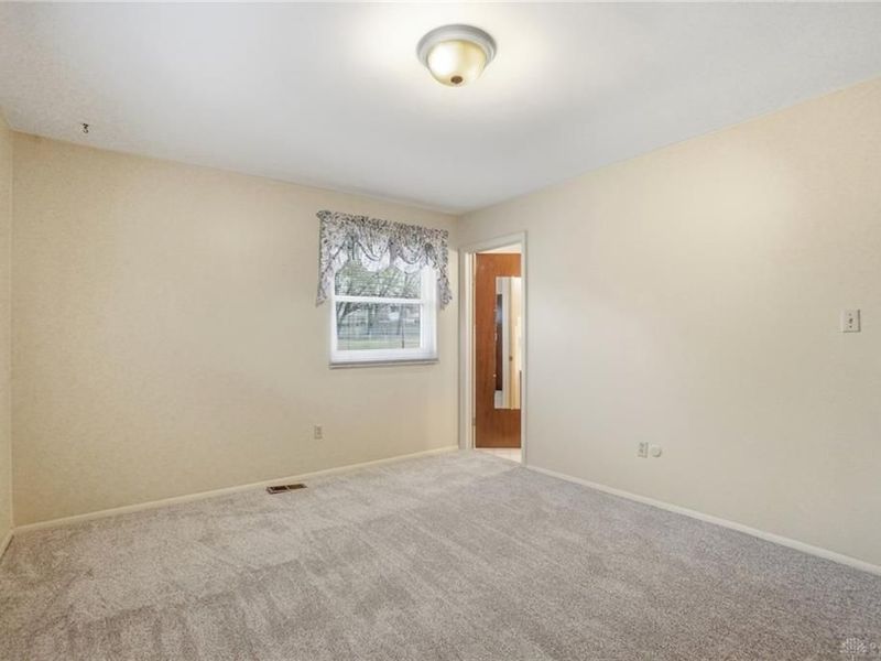 3054 Maginn Drive, Beavercreek, OH 45434 Photo 15