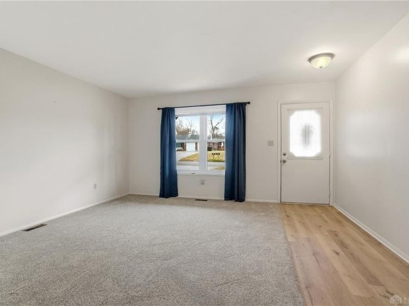 3054 Maginn Drive, Beavercreek, OH 45434 Photo 4