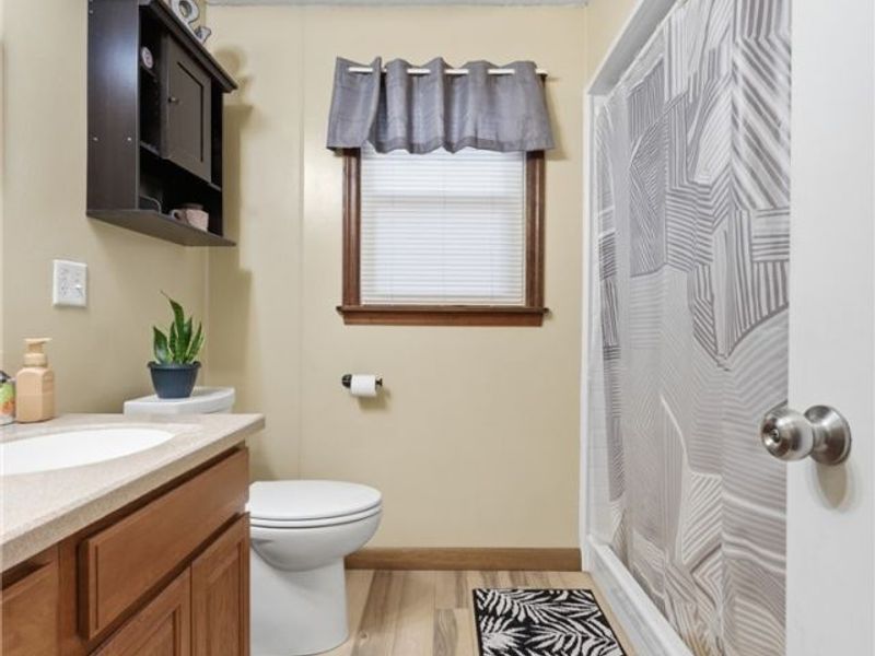 3363 Shepler Church Avenue SW, Canton, OH 44706 Photo 10