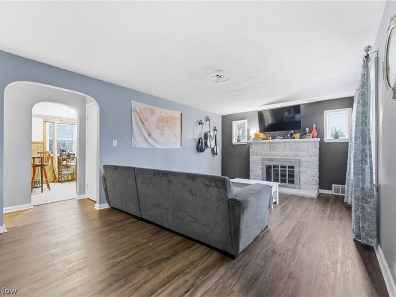 3363 Shepler Church Avenue SW, Canton, OH 44706 Photo 3