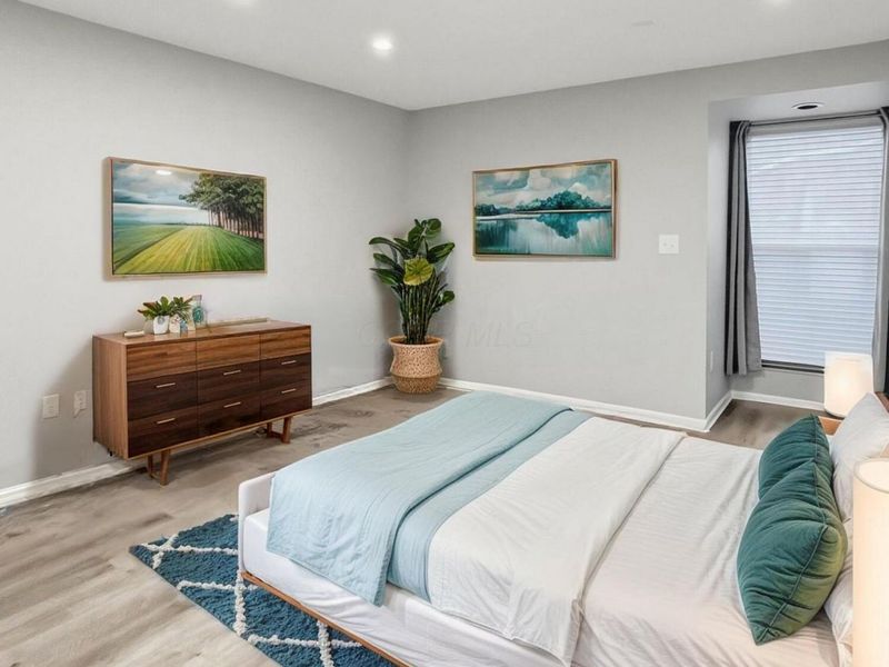 1046 Merrimar Circle N, Unit I, Columbus, OH 43220 Photo 23