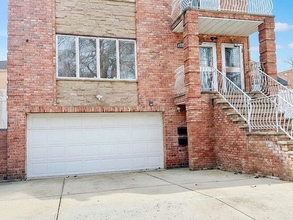 253-12 58 Avenue , Little Neck, NY 11362