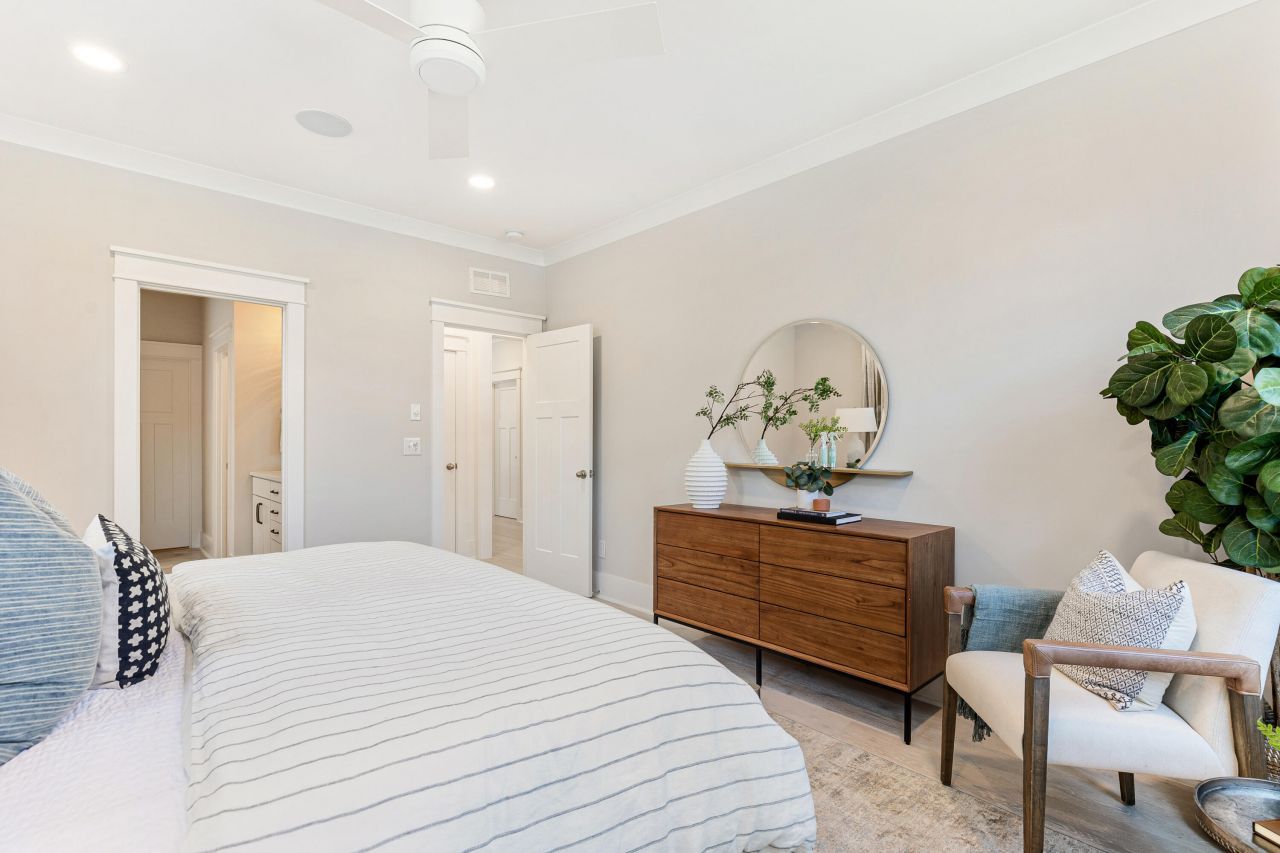 737 Minton Road Photo 10