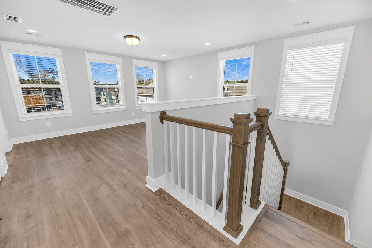 737 Minton Road Photo 23