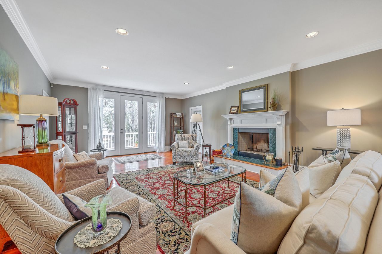 2104 Williams Veneer Court Photo 11