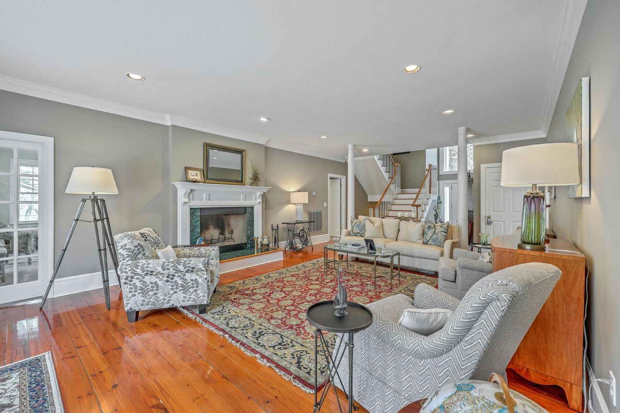 2104 Williams Veneer Court Photo 13