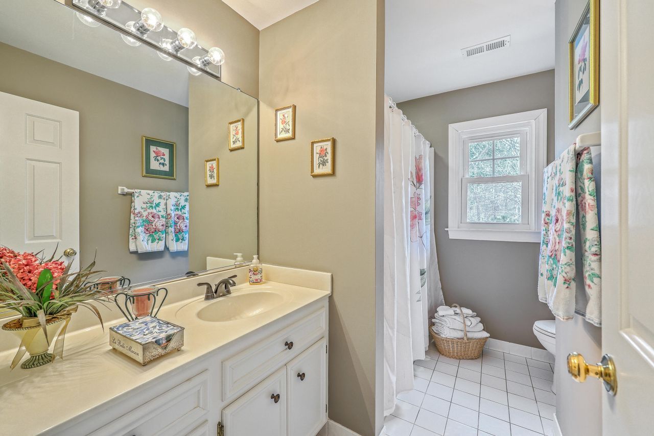 2104 Williams Veneer Court Photo 48