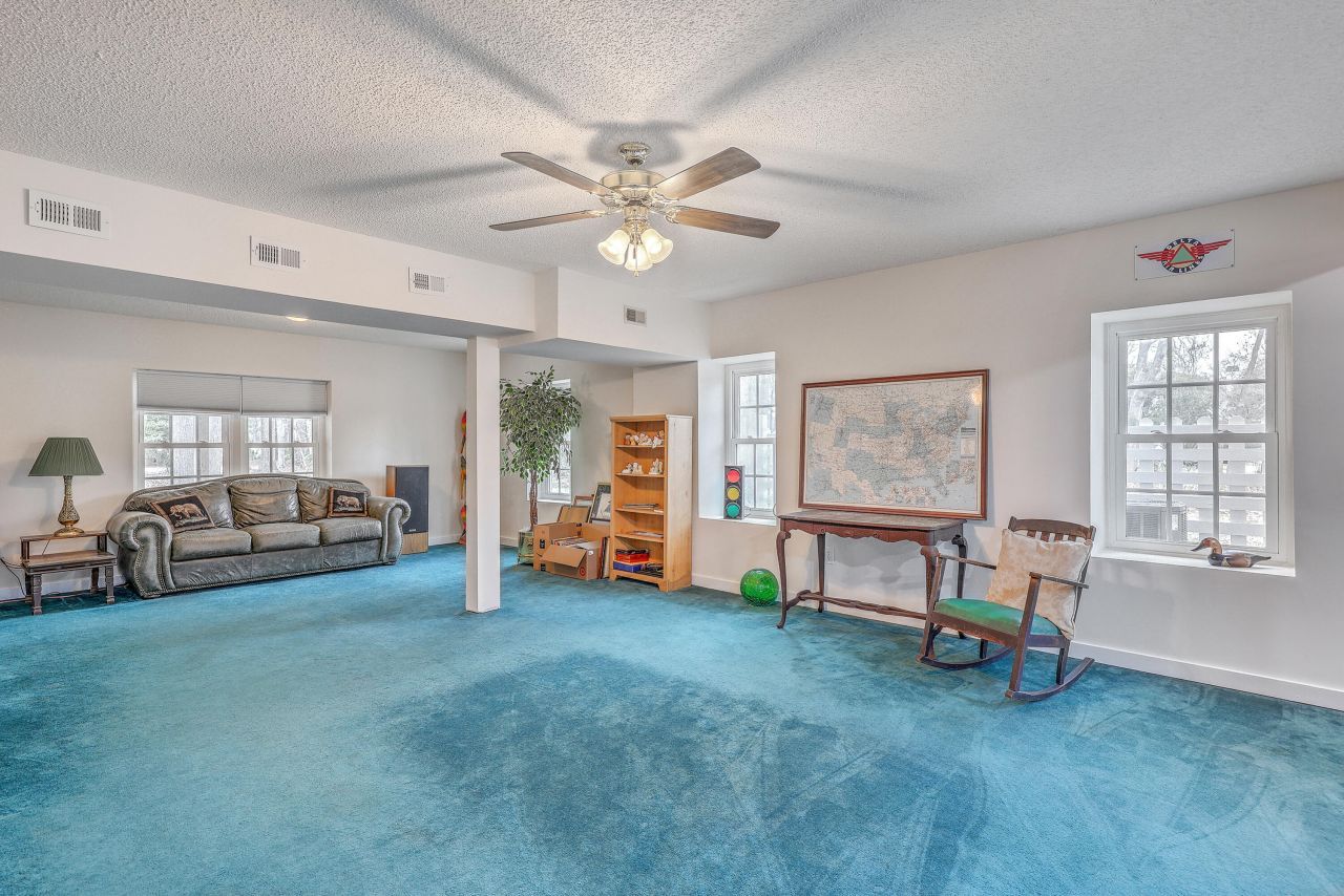 2104 Williams Veneer Court Photo 49