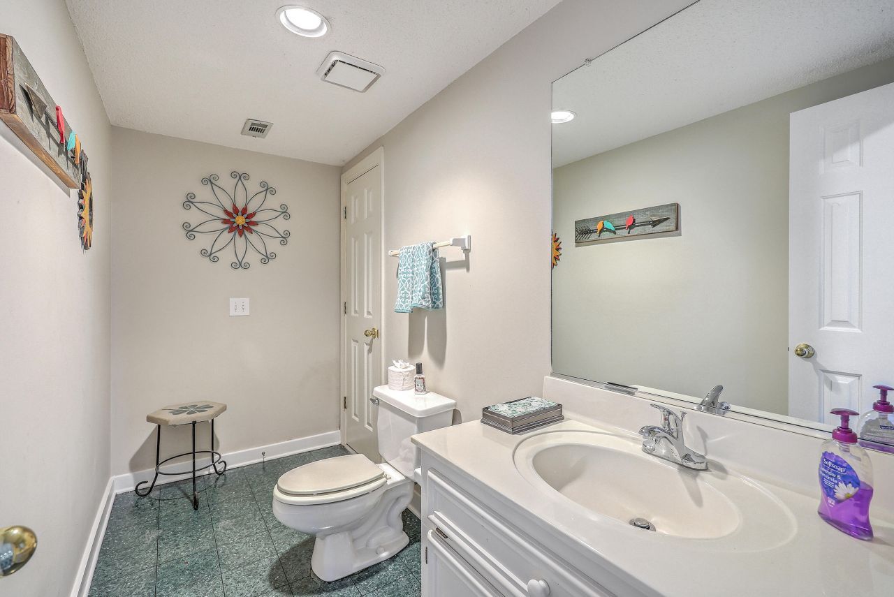 2104 Williams Veneer Court Photo 51