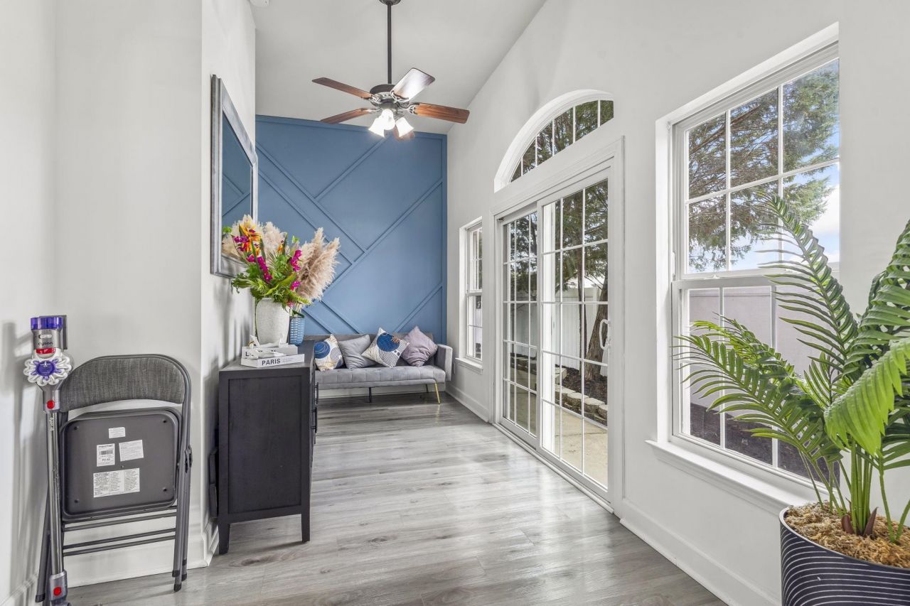 1200 Great Lakes Circle Photo 17