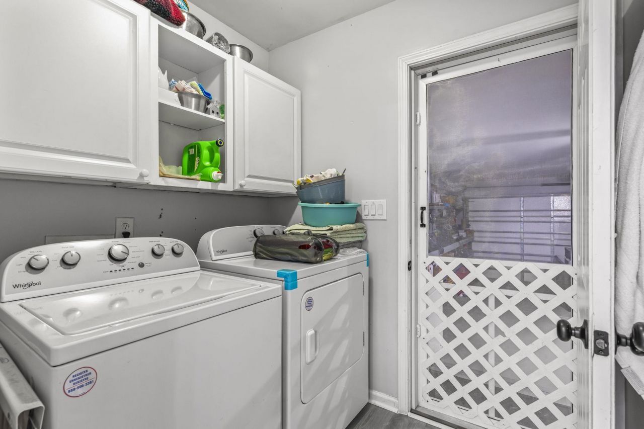 1200 Great Lakes Circle Photo 27